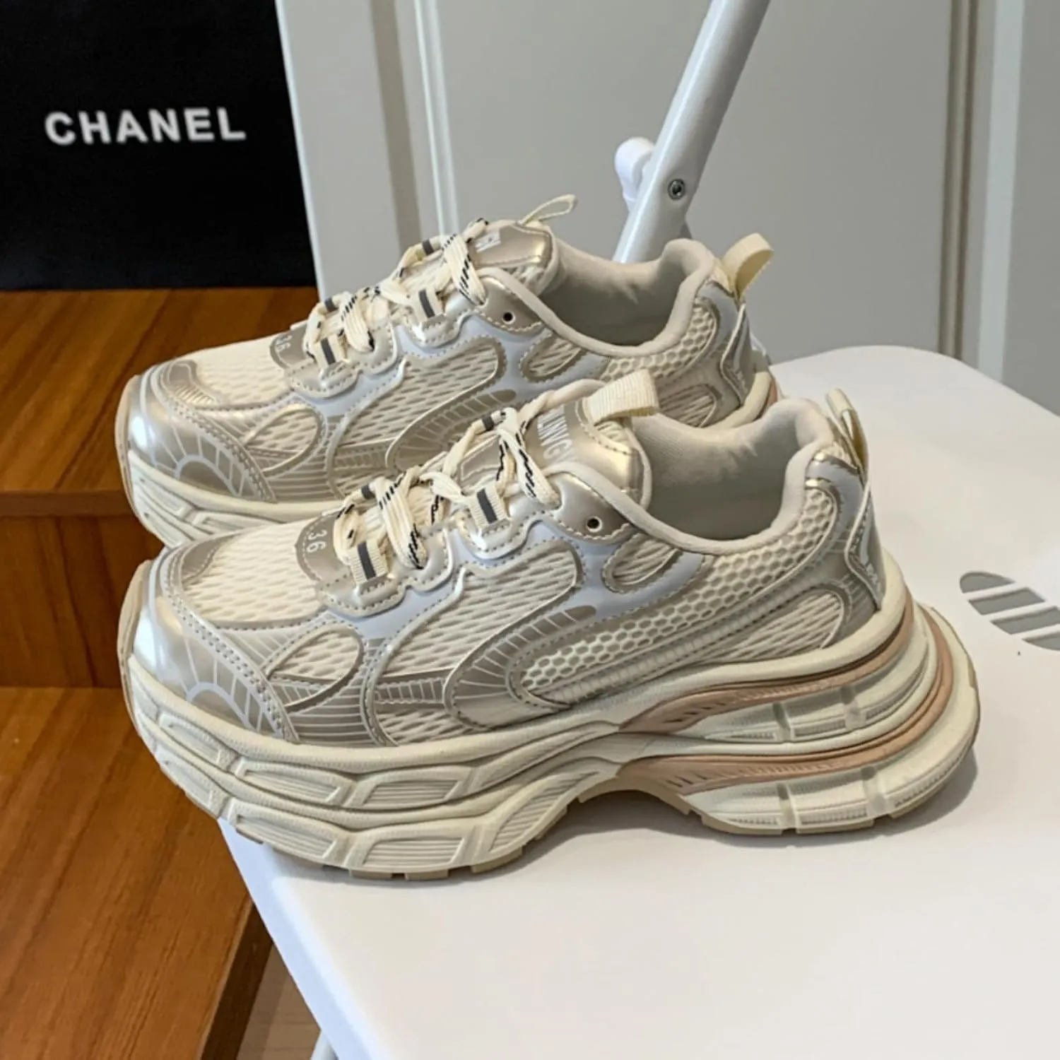 Breathable Chunky Sneakers for Women Fashion Platform Height Gain Sneakers Comfortable Non-Slip Lace Up Casual Walking Dad Shoes