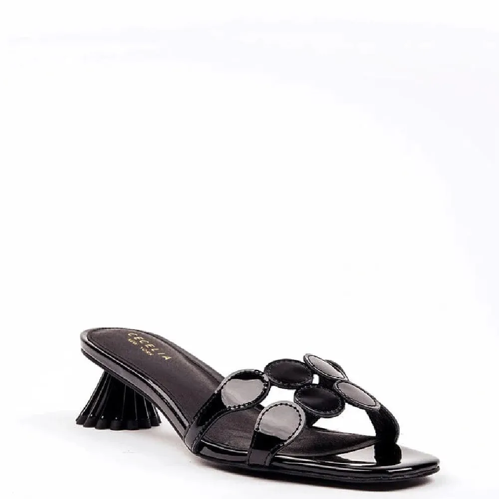 BUNNY BLACK
