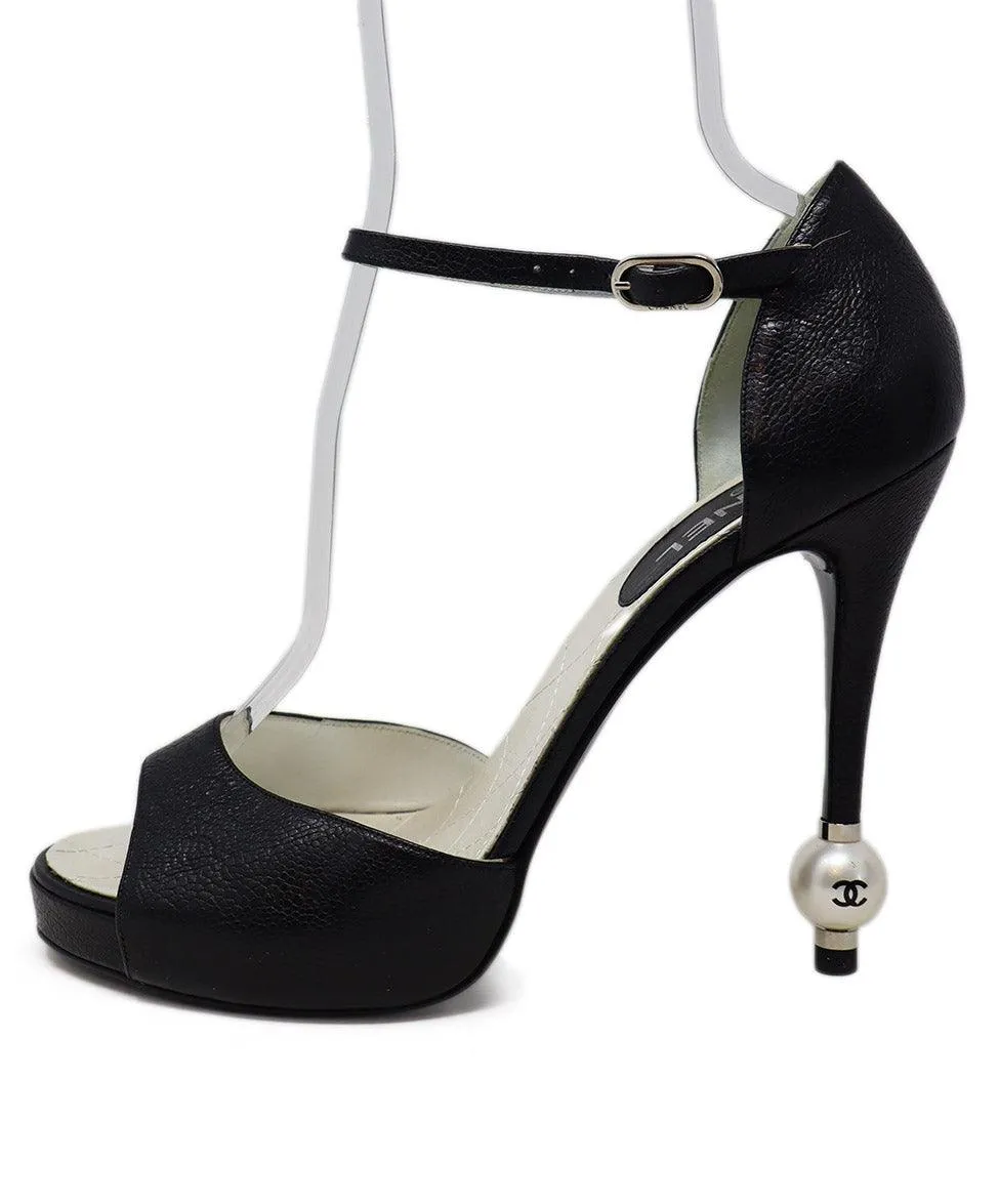 Chanel Black Leather Peep Toe Heels w/ Pearl Detail sz 11