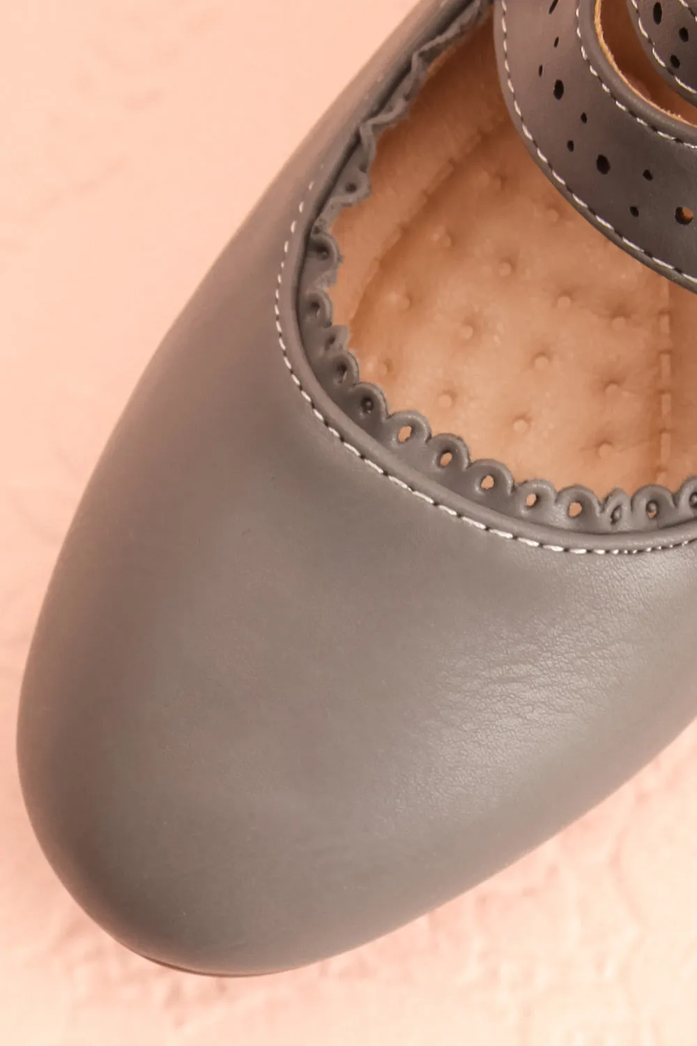 Genet Grey | Closed Toe Heels