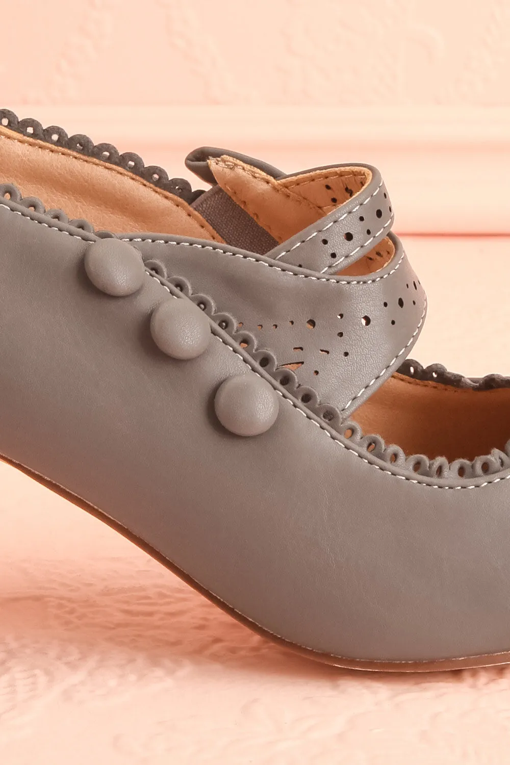 Genet Grey | Closed Toe Heels