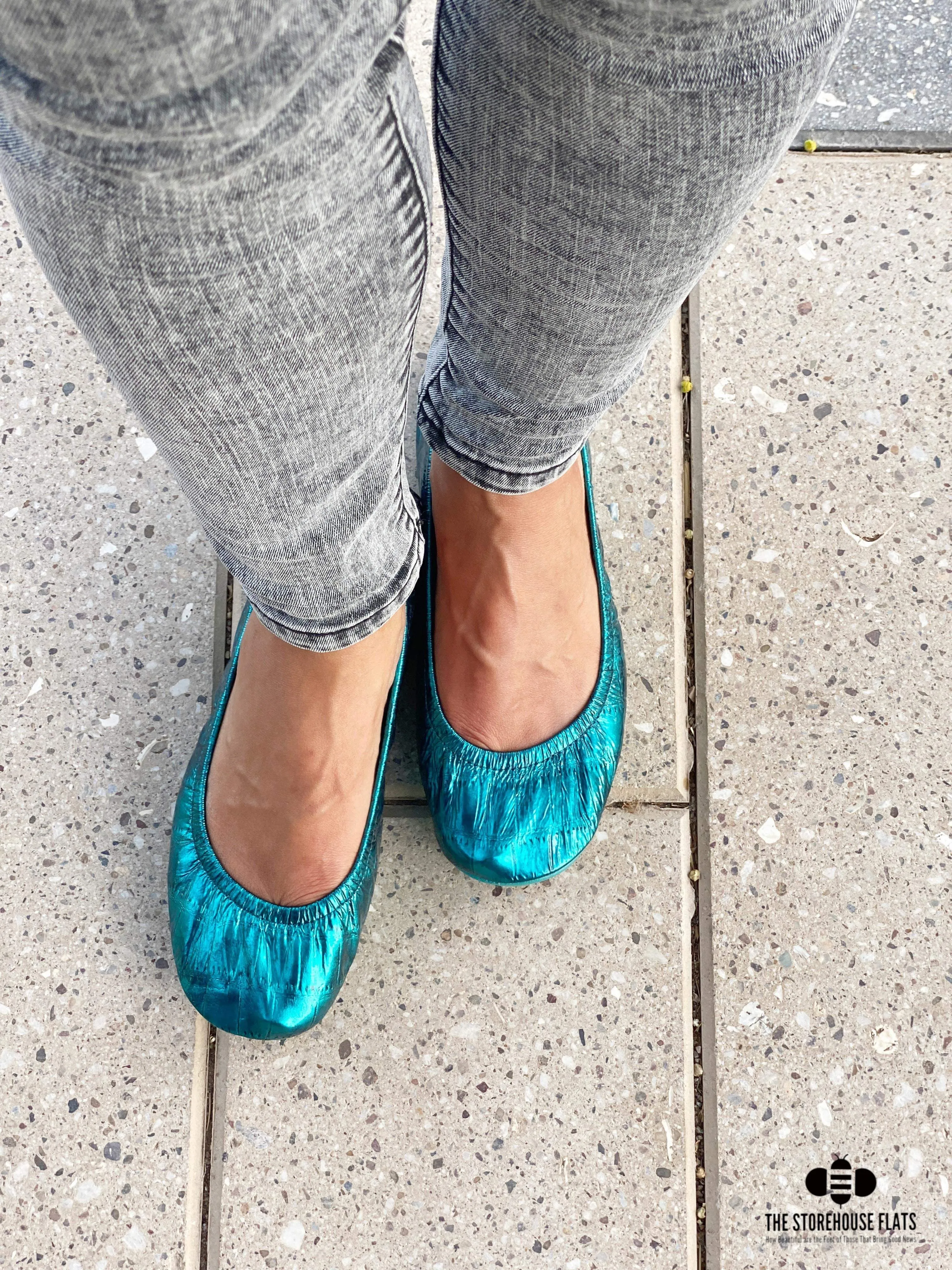 Teal Zeal Crocks